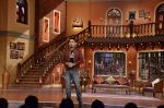 Kapil Sharma on the sets of Comedy Nights with Kapil in Filmcity, Mumbai on 5th Nov 2013